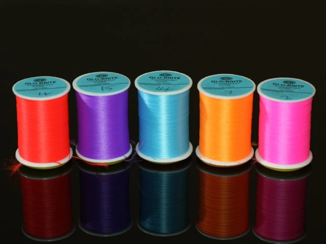 Veniard Glo Brite Floss - no. 15 Purple