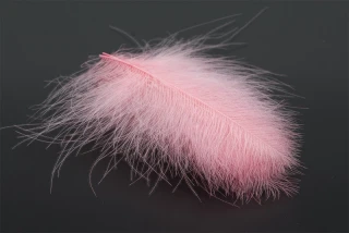 Troutline Hand Selected CDC 50 Feathers Pack Pink Shirmp