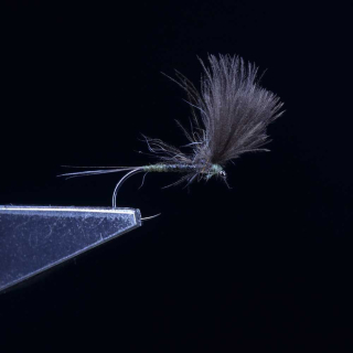 Suchá muška na ryby Dry Fly 03